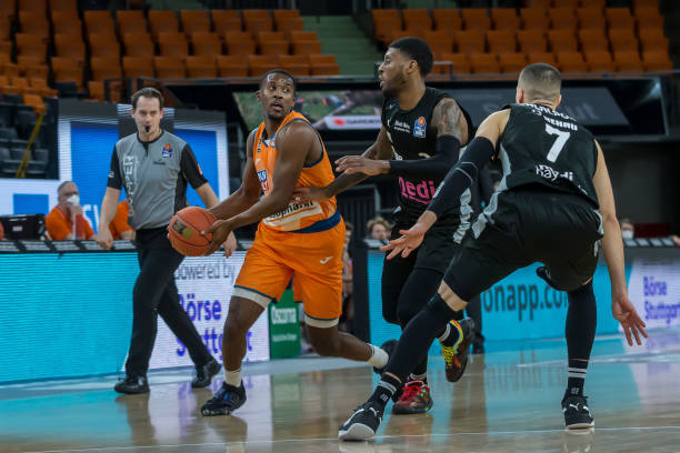 无论是赛场 无论是赛场