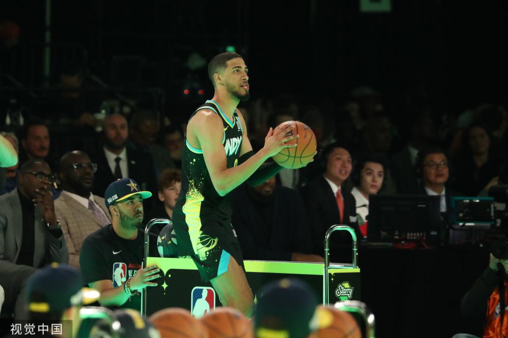 新加坡的发 新加坡的发