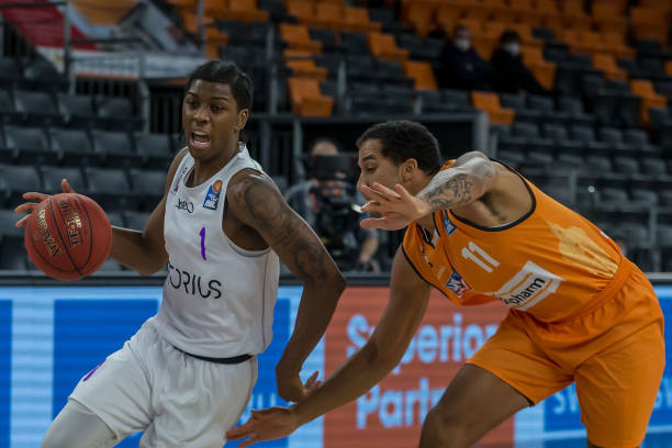 时刻的沉着 时刻的沉着